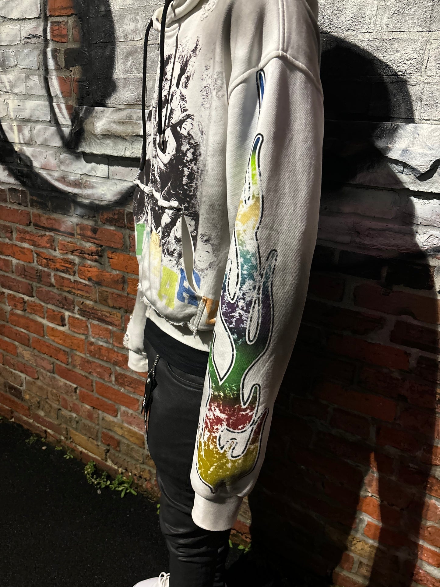SAINT MARY WHITE ZIP UP